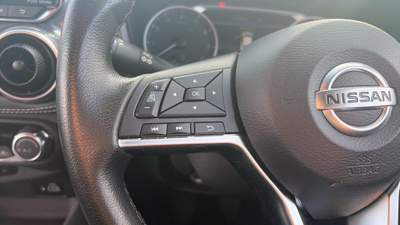 Nissan Juke 1.0 DiG-T 114 N-Connecta 5dr Petrol Hatchback